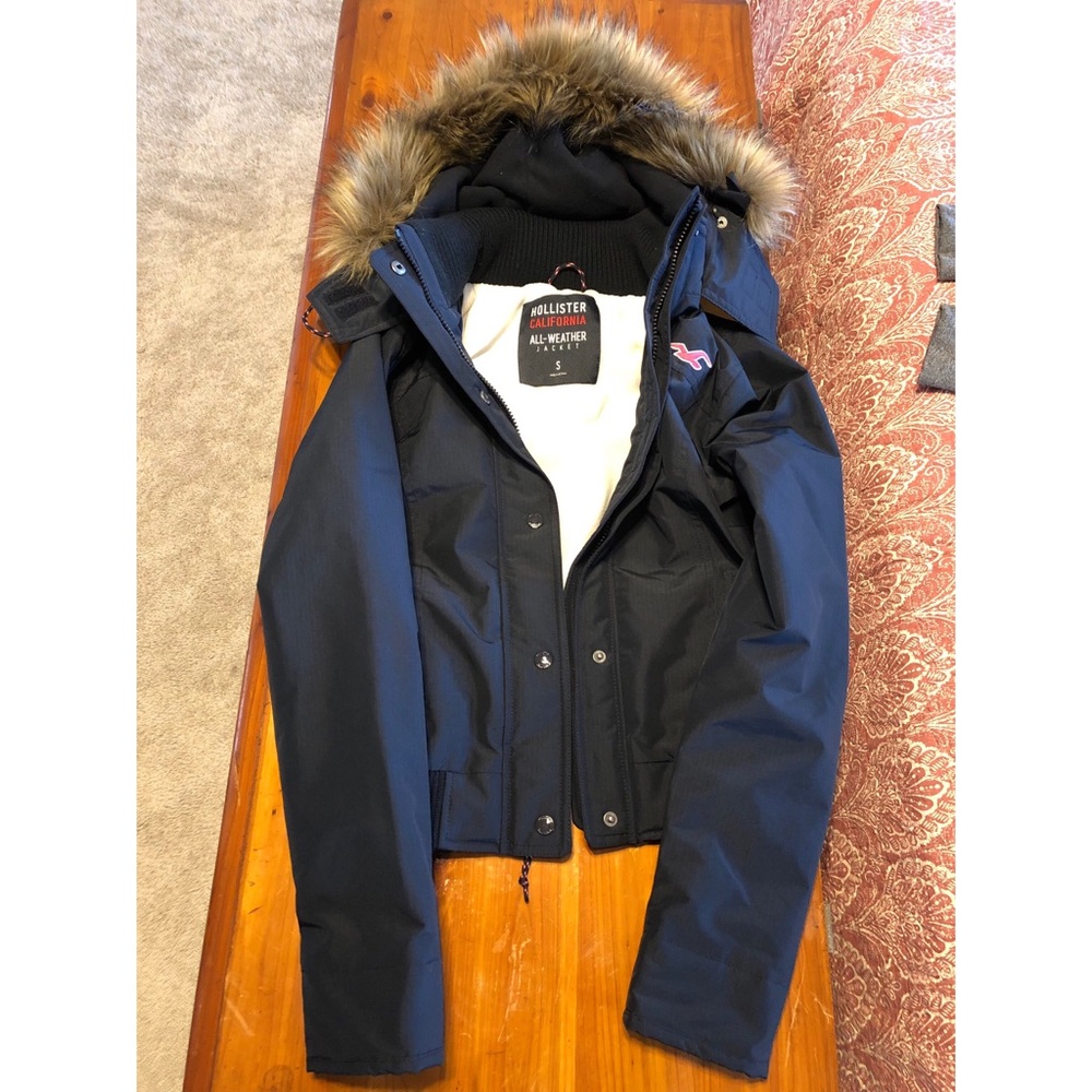 ‼️SOLD‼️🌴Hollister Co. All Weather Jacket🌴